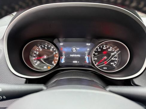 Used 2021 Jeep Compass 80th Special Edition w/ Sun and Sound Group image 18