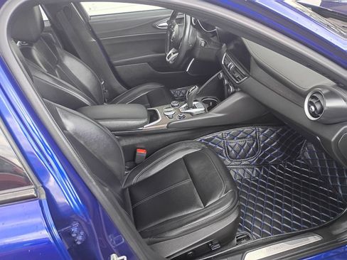 Used 2022 Alfa Romeo Giulia Ti AWD/4WD image 22
