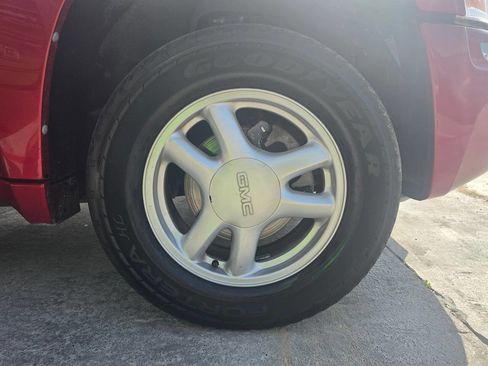 Used 2005 GMC Envoy SLE w/ Sle Preferred Equipment Group RWD image 48