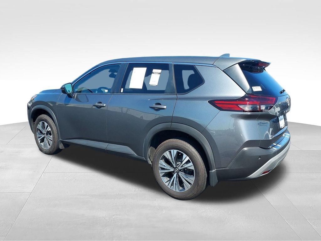 Used 2022 Nissan Rogue SV AWD/4WD image 3