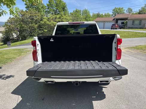 New 2026 Chevrolet Silverado 1500 RST w/ Z71 Off-Road Package AWD/4WD image 5