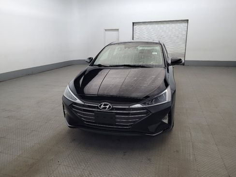 Used 2019 Hyundai Elantra Value Edition w/ Cargo Package image 15
