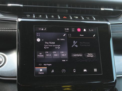 Used 2023 Jeep Grand Cherokee Altitude image 21