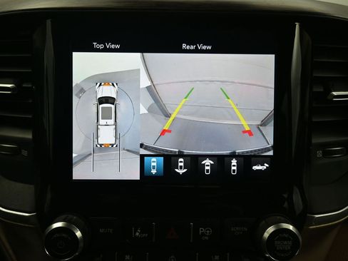 Used 2019 RAM 1500 Laramie image 19