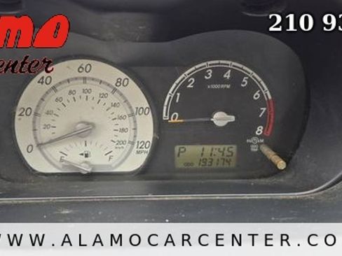 Used 2005 Scion xA FWD image 40