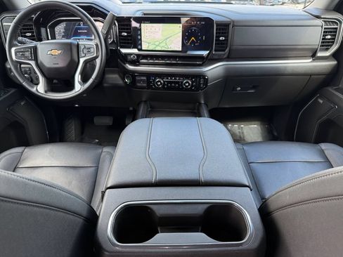 Used 2024 Chevrolet Silverado 2500 LTZ w/ LTZ Premium Package AWD/4WD image 13
