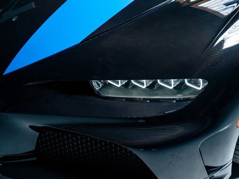 Used 2023 Bugatti Chiron Super Sport image 8