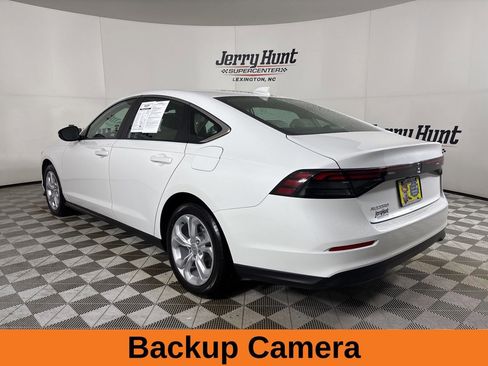 Used 2025 Honda Accord LX image 7