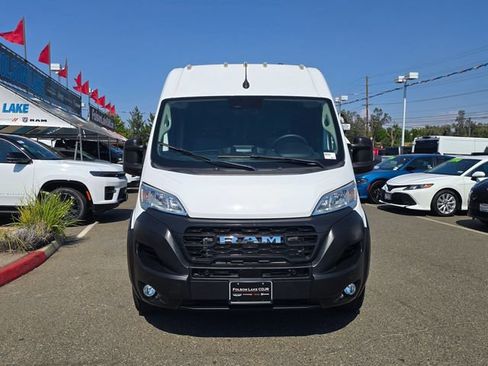 Used 2025 RAM ProMaster 2500 w/ Safety Group FWD image 2