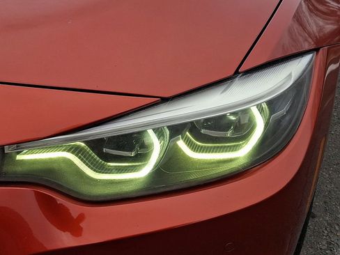 Used 2018 BMW 430i xDrive Convertible image 9