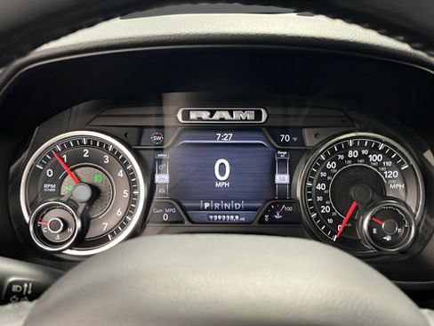 Used 2019 RAM 1500 Big Horn AWD/4WD image 16