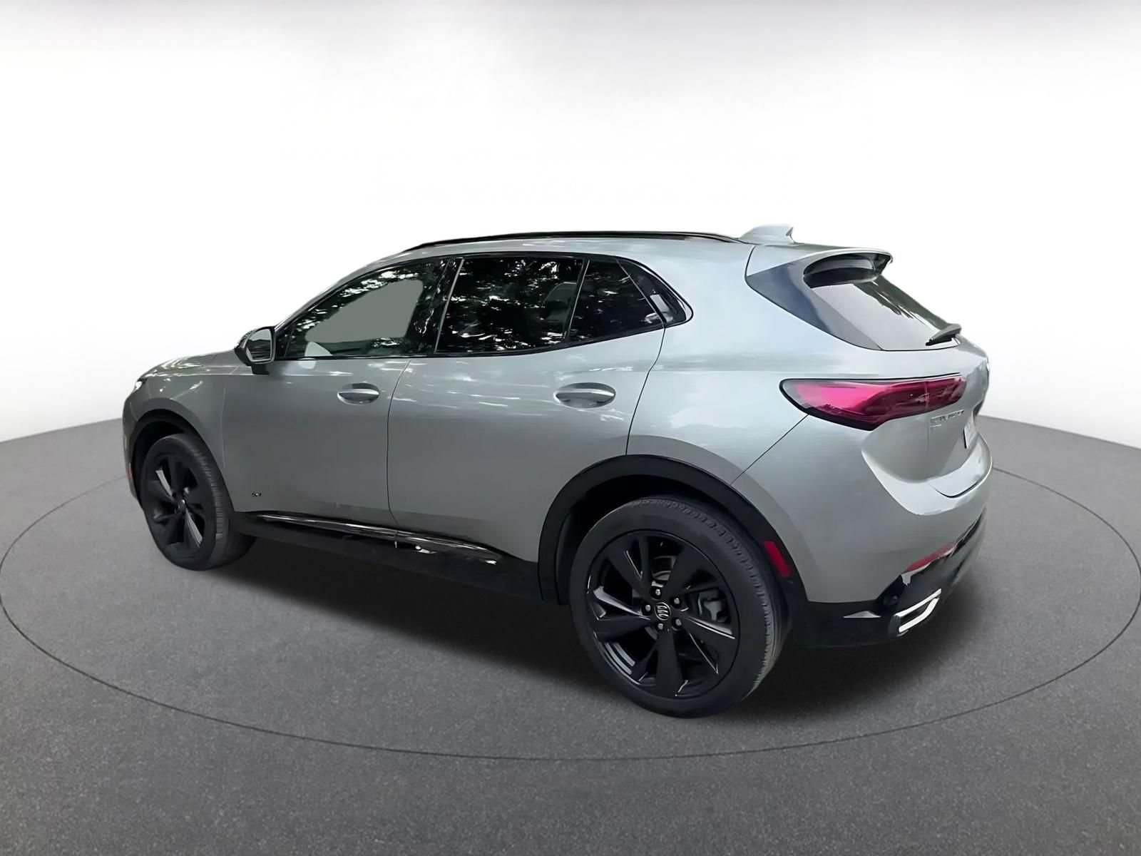 Used 2024 Buick Envision Sport Touring AWD/4WD image 9
