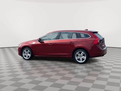 Used 2015 Volvo V60 T5 Premier AWD/4WD image 6