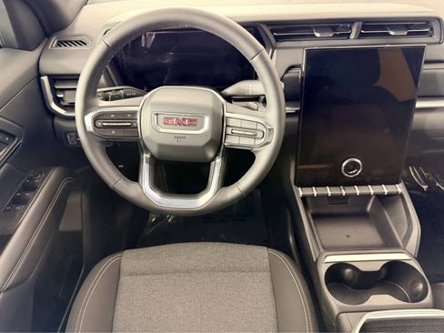 Used 2026 GMC Terrain Elevation image 12