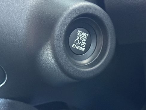 New 2026 RAM ProMaster 1500 w/ Quick Order Package 22G SLT image 20