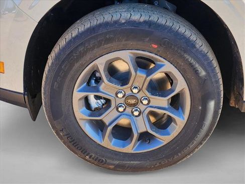 New 2025 Ford Maverick XLT w/ 4K Tow Package image 10