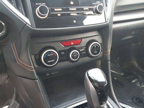 Used 2023 Subaru Crosstrek 2.5i Limited w/ Moonroof Package image 24