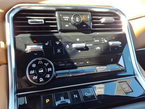 New 2026 Nissan Armada SL image 12