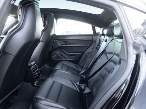 Used 2021 Porsche Taycan 4S image 26