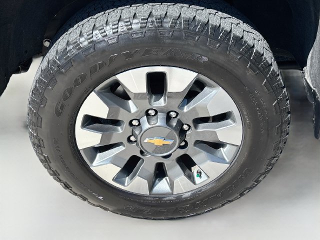 Used 2024 Chevrolet Silverado 2500 Custom w/ Custom Value Package AWD/4WD image 30
