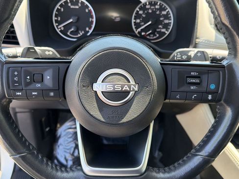 Used 2023 Nissan Rogue SL w/ SL Premium Package AWD/4WD image 16