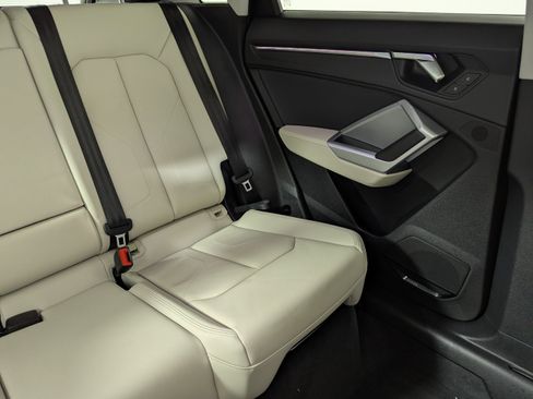 Certified 2025 Audi Q3 2.0T Premium Plus w/ Premium Plus Package image 14