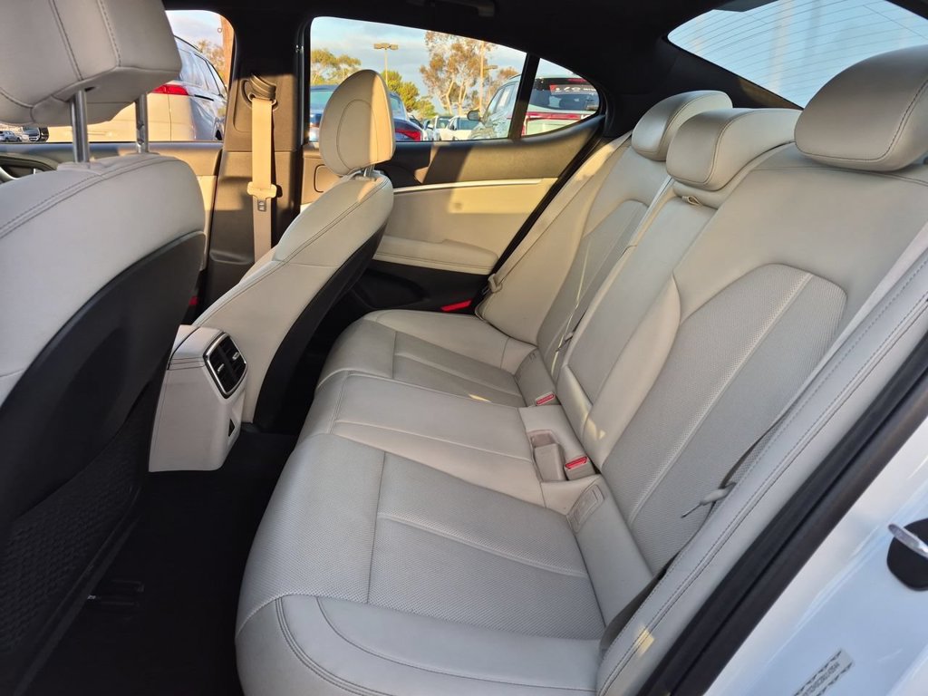 Used 2024 Genesis G70 2.5T AWD/4WD image 25