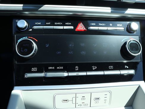 New 2026 Hyundai Santa Fe SEL w/ Tow & Go Package FWD image 6