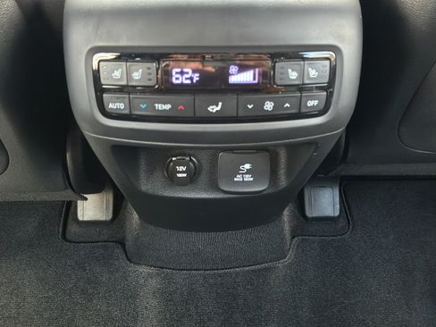 Used 2023 Hyundai Palisade Calligraphy AWD/4WD image 17