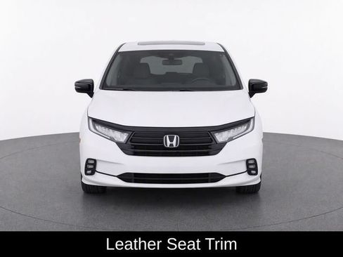 Used 2024 Honda Odyssey Sport image 5