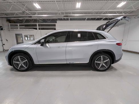 Certified 2023 Mercedes-Benz EQS 580 4MATIC SUV image 12