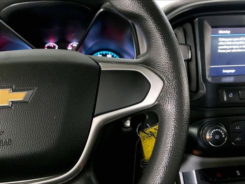 Used 2019 Chevrolet Colorado W/T w/ Custom Special Edition image 20