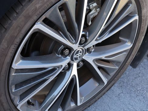 Used 2024 Toyota Prius Limited image 24