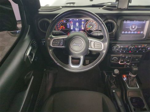 Used 2020 Jeep Gladiator Sport w/ Quick Order Package 24S image 17