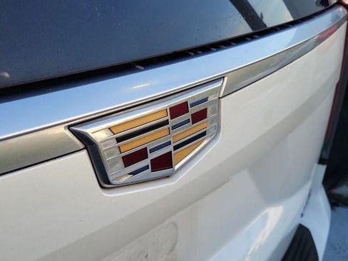 Used 2021 Cadillac Escalade Premium Luxury Platinum w/ Heavy-Duty Trailer Package AWD/4WD image 7