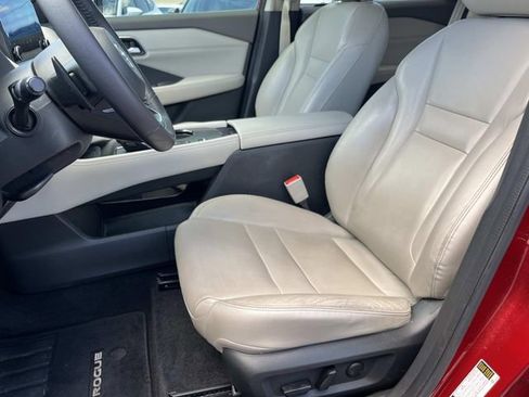 Used 2021 Nissan Rogue SL w/ Premium Package FWD image 22