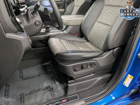 Used 2024 Chevrolet Silverado 1500 ZR2 w/ Technology Package image 10