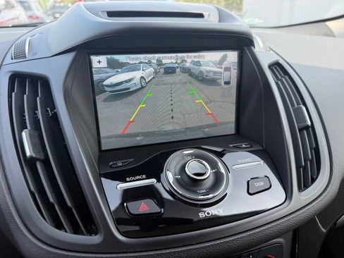 Used 2017 Ford Escape Titanium w/ Canadian Touring Package AWD/4WD image 11