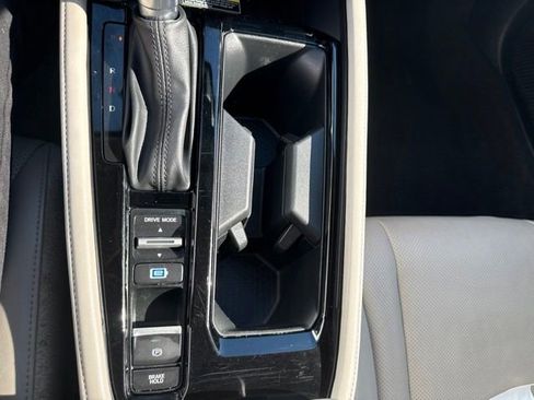 Used 2023 Honda Accord Touring image 19