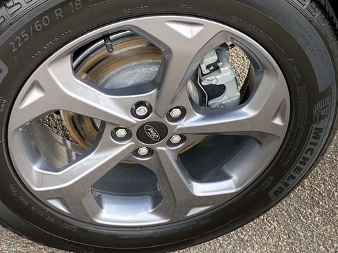 Used 2025 Ford Escape ST-Line w/ Cold Weather Package image 27