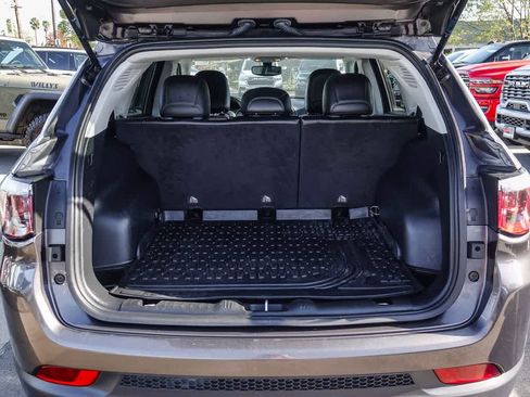 Certified 2020 Jeep Compass Latitude image 26