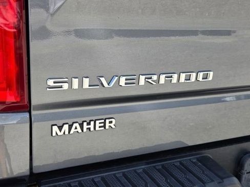 Used 2021 Chevrolet Silverado 1500 RST AWD/4WD image 19