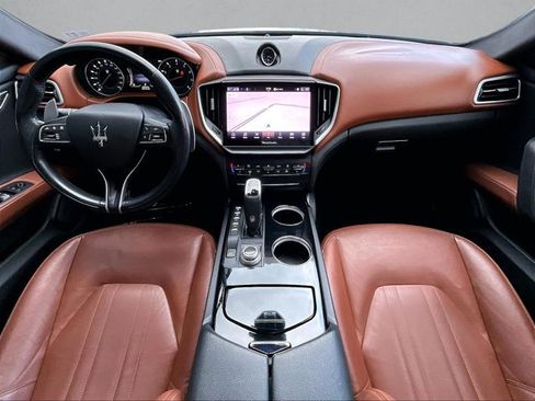 Used 2022 Maserati Ghibli Modena RWD image 16