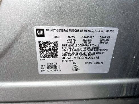 Used 2024 GMC Terrain SLE FWD image 19