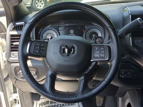 Used 2022 RAM 3500 Limited AWD/4WD image 14