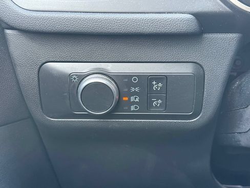 Used 2020 Ford Escape SE AWD/4WD image 8