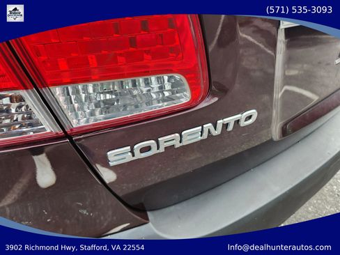 Used 2012 Kia Sorento FWD image 11