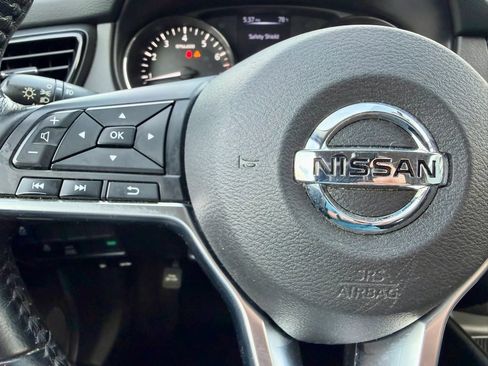 Used 2018 Nissan Rogue Sport SV w/ SV All-Weather Package AWD/4WD image 29