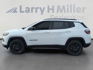 New 2026 Jeep Compass Latitude video 2