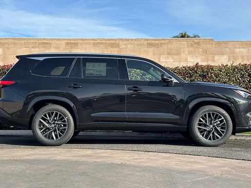 New 2026 Lexus TX 350 AWD image 3